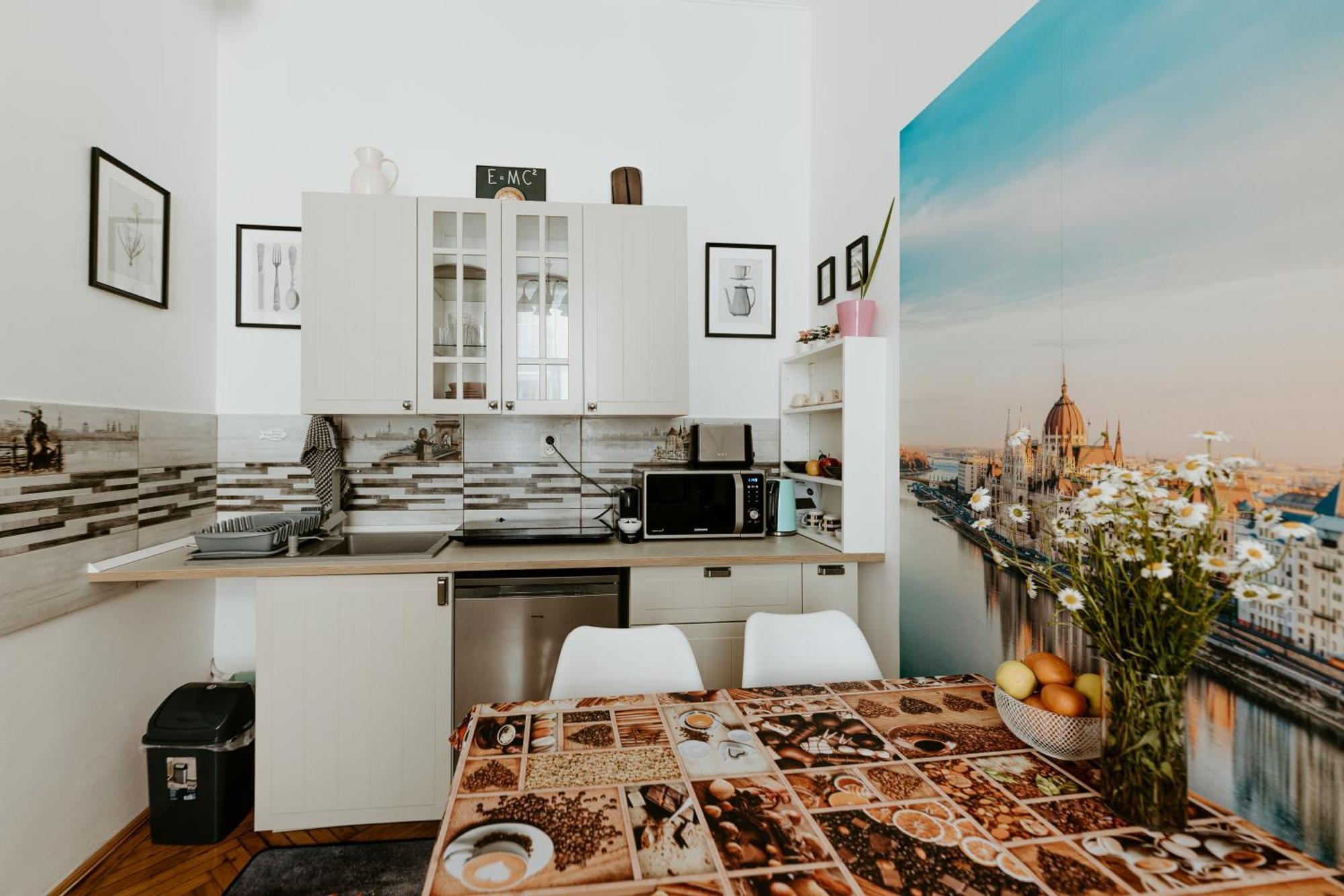 Apartamento Margaret & Violet - Peaceful Downtown