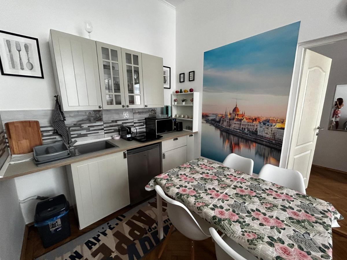 Margaret & Violet Apartments - Peaceful Stay Downtown * Budapeste