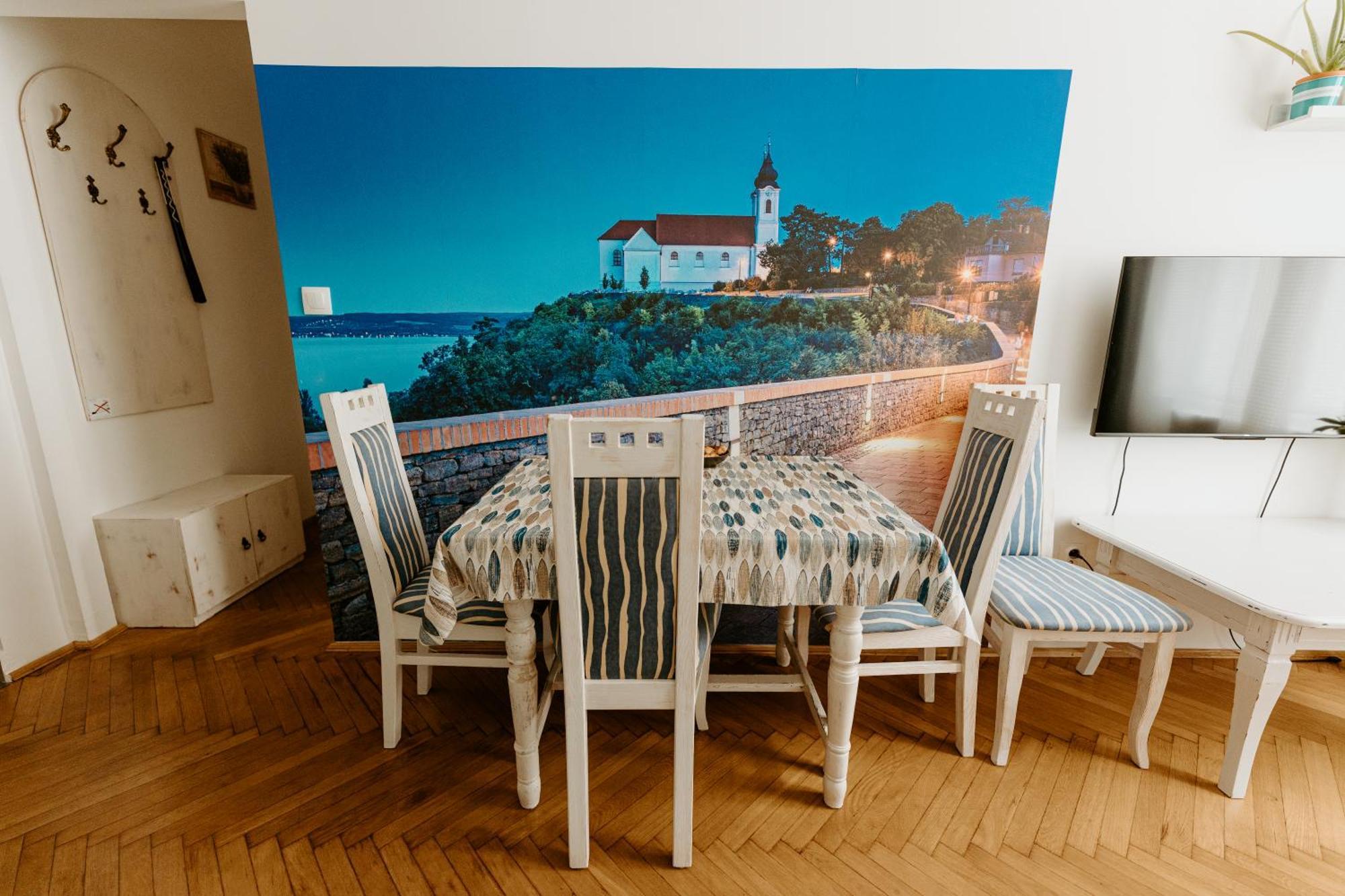Margaret & Violet Apartments - Peaceful Stay Downtown Apartman Budapest