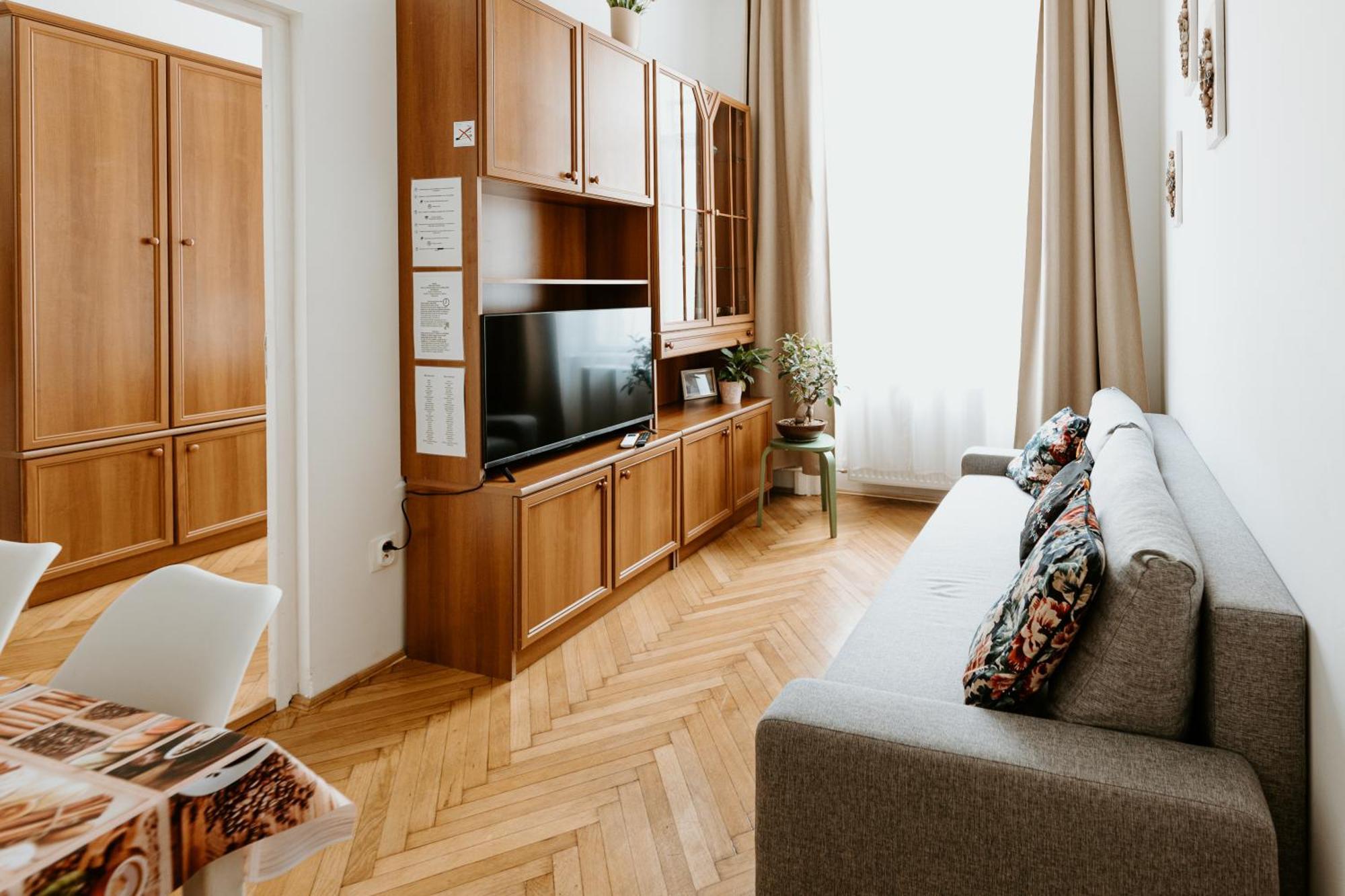 Margaret & Violet Apartments - Peaceful Stay Downtown